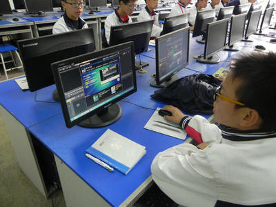 電腦愛(ài)好者社團(tuán)2015年11月15日活動(dòng)記錄 計(jì)算機(jī)技術(shù)培訓(xùn)